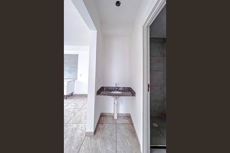 Apartamento para alugar com 37m², 2 quartos e sem vagaBanheiro