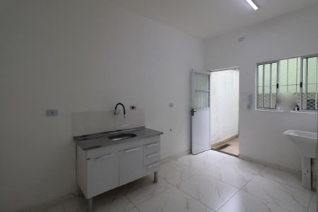 Casa para alugar com 42m², 1 quarto e sem vagaCozinha e Área de Serviço