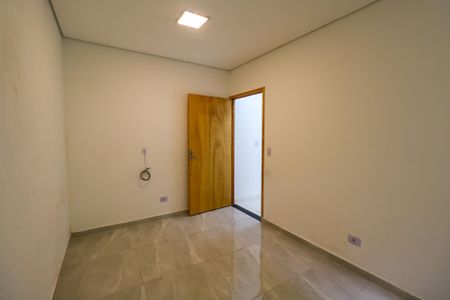 Quarto de casa para alugar com 1 quarto, 42m² em Piraporinha, Diadema