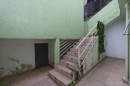 Casa para alugar com 42m², 1 quarto e sem vagaQuintal