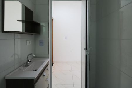 Banheiro de casa para alugar com 1 quarto, 42m² em Piraporinha, Diadema