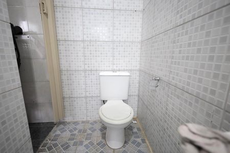 Casa à venda com 127m², 3 quartos e 1 vagaBanheiro 1