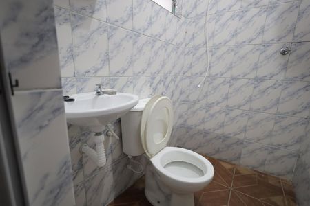 Casa à venda com 127m², 3 quartos e 1 vagaBanheiro 2