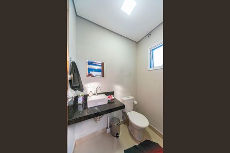 Casa à venda com 166m², 3 quartos e 3 vagas Casa à venda com 166m², 3 quartos e 3 vagasLavabo da Área Gourmet