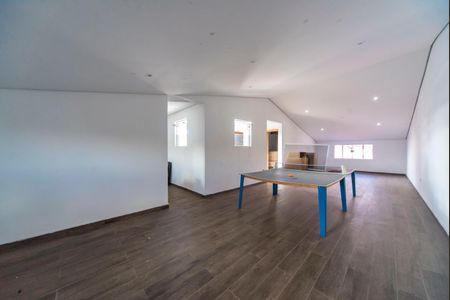 Casa à venda com 166m², 3 quartos e 3 vagas Casa à venda com 166m², 3 quartos e 3 vagasSalão Cobertura