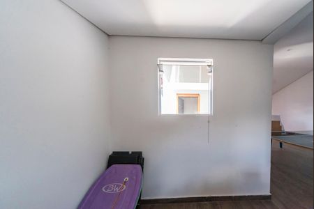 Casa à venda com 166m², 3 quartos e 3 vagas Casa à venda com 166m², 3 quartos e 3 vagasQuarto cobertura
