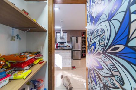 Casa à venda com 166m², 3 quartos e 3 vagas Casa à venda com 166m², 3 quartos e 3 vagasDespensa