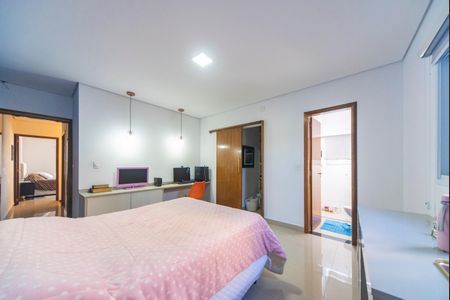 Casa à venda com 166m², 3 quartos e 3 vagas Casa à venda com 166m², 3 quartos e 3 vagasQuarto 2