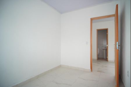 Quarto de apartamento para alugar com 1 quarto, 46m² em Sarandi, Porto Alegre