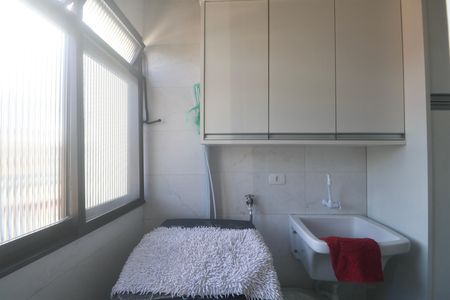 Apartamento para alugar com 120m², 3 quartos e 1 vaga Apartamento para alugar com 120m², 3 quartos e 1 vagaÁrea de Serviço