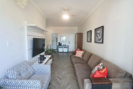 Sala de apartamento para alugar com 3 quartos, 120m² em Jardim das Palmas, Guarujá
