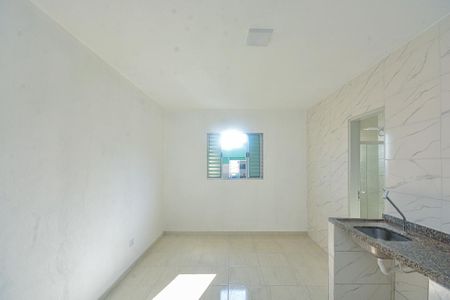 Casa para alugar com 26m², 1 quarto e sem vaga