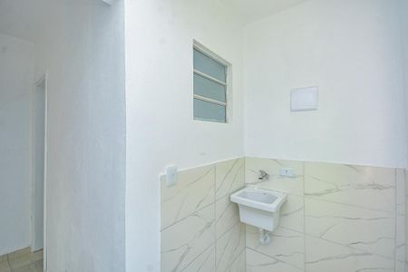 Casa para alugar com 26m², 1 quarto e sem vaga