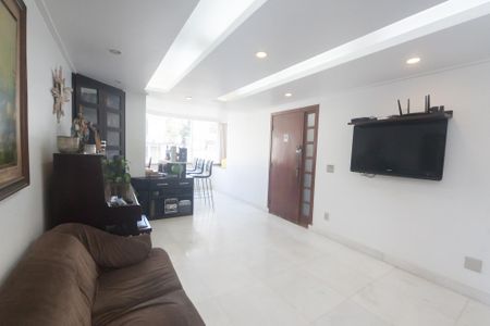 Sala de TV de apartamento à venda com 3 quartos, 137m² em Sion, Belo Horizonte