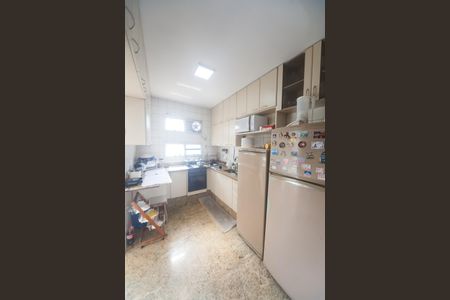 Cozinha de apartamento à venda com 3 quartos, 137m² em Sion, Belo Horizonte