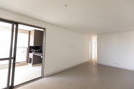 Apartamento à venda com 116m², 3 quartos e 3 vagas