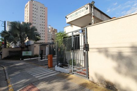 Apartamento para alugar com 55m², 2 quartos e sem vagaPortaria