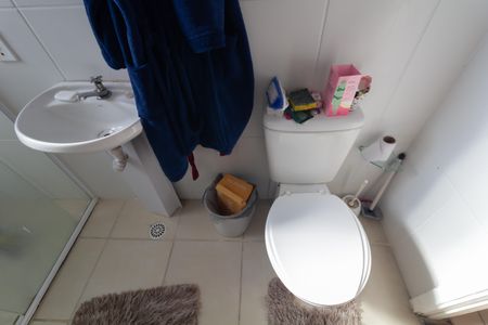 Apartamento à venda com 50m², 2 quartos e 1 vaga Apartamento à venda com 50m², 2 quartos e 1 vagaBanheiro