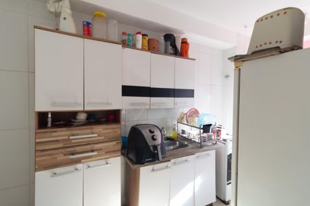 Apartamento à venda com 50m², 2 quartos e 1 vaga Apartamento à venda com 50m², 2 quartos e 1 vagaCozinha e Área de Serviço