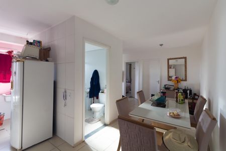 Apartamento à venda com 50m², 2 quartos e 1 vaga Apartamento à venda com 50m², 2 quartos e 1 vagaSala