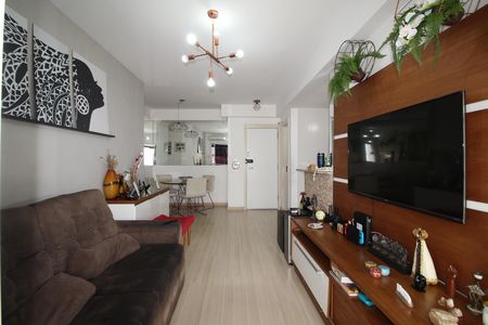 Sala de apartamento para alugar com 2 quartos, 78m² em Barra Olímpica, Rio de Janeiro