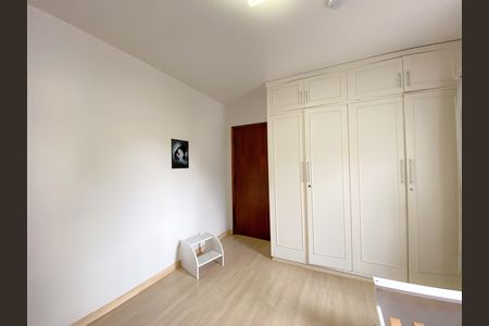 Casa para alugar com 240m², 2 quartos e 4 vagas Casa para alugar com 240m², 2 quartos e 4 vagasQuarto