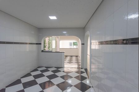 Casa à venda com 750m², 4 quartos e 6 vagas Casa à venda com 750m², 4 quartos e 6 vagasCozinha