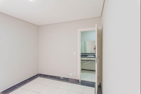 Casa à venda com 750m², 4 quartos e 6 vagas Casa à venda com 750m², 4 quartos e 6 vagasSuíte 2