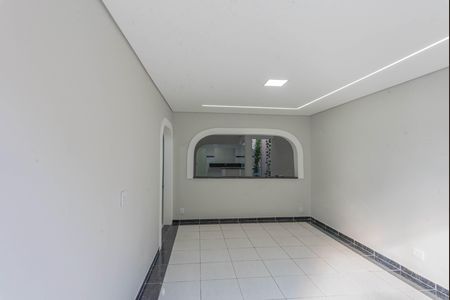 Sala de casa à venda com 4 quartos, 750m² em Jardim Tupi, Campinas