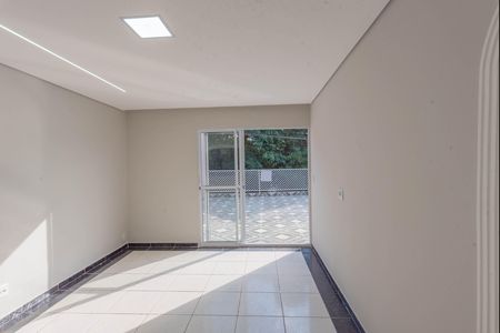 Casa à venda com 750m², 4 quartos e 6 vagas Casa à venda com 750m², 4 quartos e 6 vagasSala