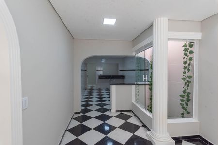 Casa à venda com 750m², 4 quartos e 6 vagas Casa à venda com 750m², 4 quartos e 6 vagasSala de Jantar