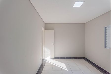Casa à venda com 750m², 4 quartos e 6 vagas Casa à venda com 750m², 4 quartos e 6 vagasQuarto 1