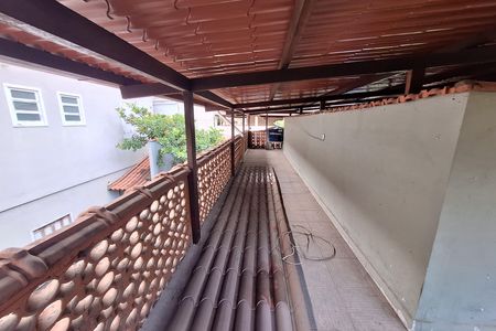 Casa para alugar com 200m², 3 quartos e 2 vagas Casa para alugar com 200m², 3 quartos e 2 vagasVaranda