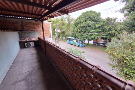 Casa para alugar com 200m², 3 quartos e 2 vagas Casa para alugar com 200m², 3 quartos e 2 vagasVaranda