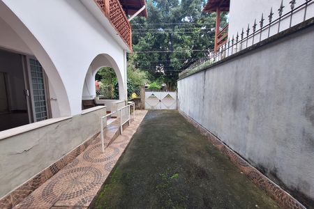 Casa para alugar com 200m², 3 quartos e 2 vagas Casa para alugar com 200m², 3 quartos e 2 vagasQuintal
