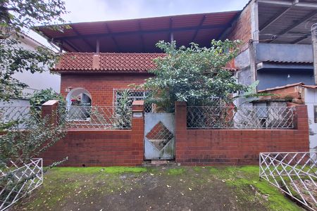 Casa para alugar com 200m², 3 quartos e 2 vagas Casa para alugar com 200m², 3 quartos e 2 vagasFachada