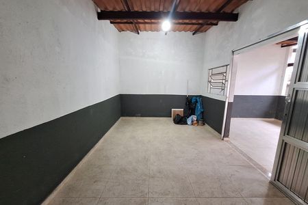 Casa para alugar com 200m², 3 quartos e 2 vagas Casa para alugar com 200m², 3 quartos e 2 vagasGaragem