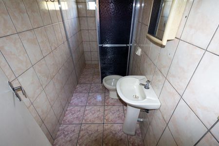 Casa para alugar com 67m², 2 quartos e sem vagaBanheiro