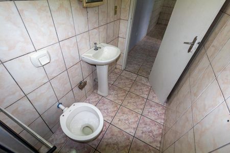 Casa para alugar com 67m², 2 quartos e sem vagaBanheiro