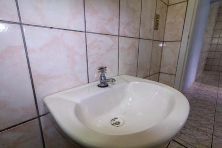 Casa para alugar com 67m², 2 quartos e sem vagaBanheiro