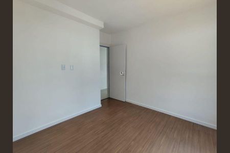 Quarto 1 de apartamento para alugar com 2 quartos, 52m² em Serraria, São José