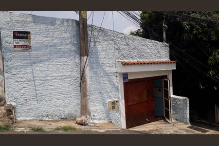 Foto 01 de casa à venda com 2 quartos, 100m² em Vila Buenos Aires, São Paulo