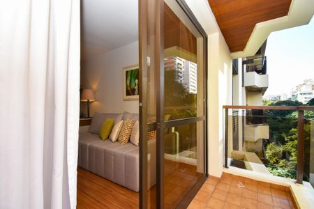 Apartamento para alugar com 45m², 1 quarto e 1 vagavaranda sala de estar