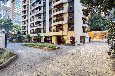 Apartamento para alugar com 45m², 1 quarto e 1 vagafachada do predio