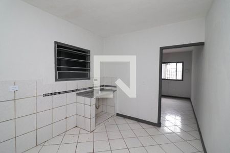 Casa à venda com 295m², 8 quartos e sem vaga Casa à venda com 295m², 8 quartos e sem vagaCasa 4