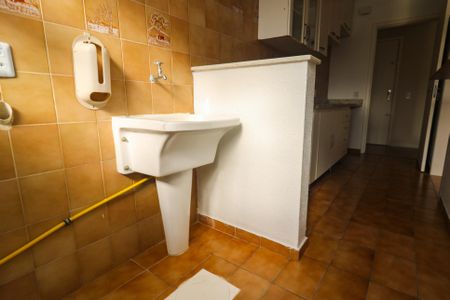 Apartamento para alugar com 82m², 2 quartos e 1 vaga Apartamento para alugar com 82m², 2 quartos e 1 vagaÁrea de Serviço