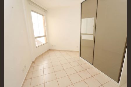 Apartamento para alugar com 136m², 3 quartos e 3 vagas