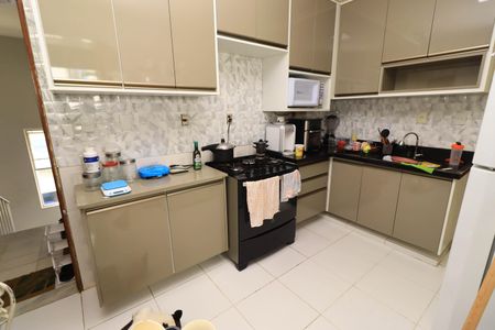 Apartamento para alugar com 136m², 3 quartos e 3 vagas