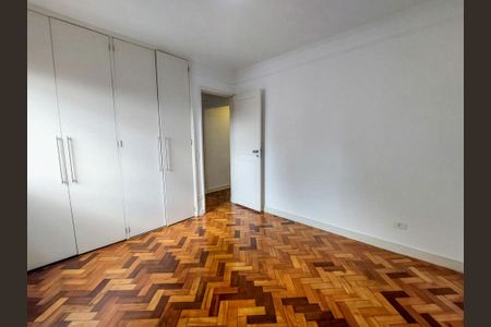 Apartamento para alugar com 160m², 4 quartos e 2 vagasQuarto 2