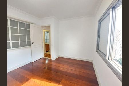 Apartamento para alugar com 160m², 4 quartos e 2 vagasQuarto 3